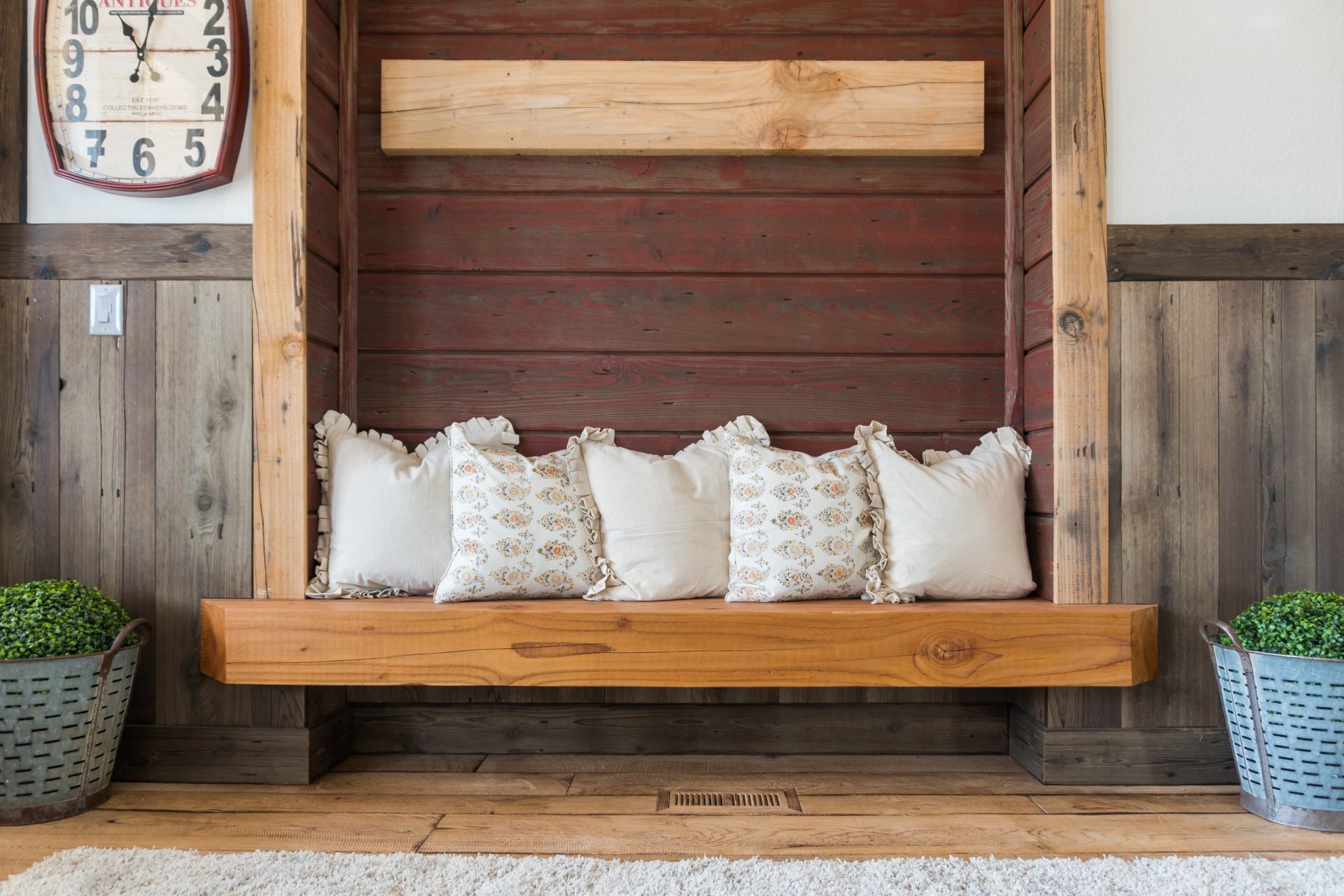 Cedar Wall Paneling · Barn Red · Rustic Reclaimed · Weathered Grey · White Wash | White Oak Flooring · Buff